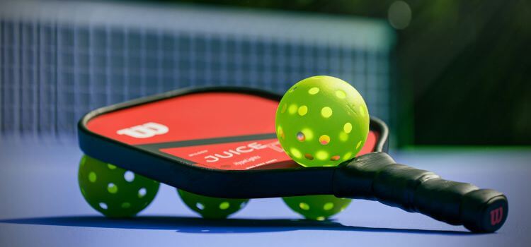 Key Features of Pro Pickleball Paddles