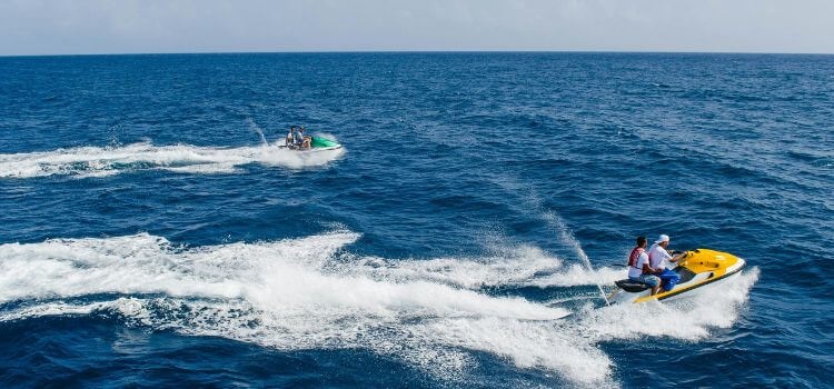 The Best Jet Ski to Buy A Comprehensive Guide