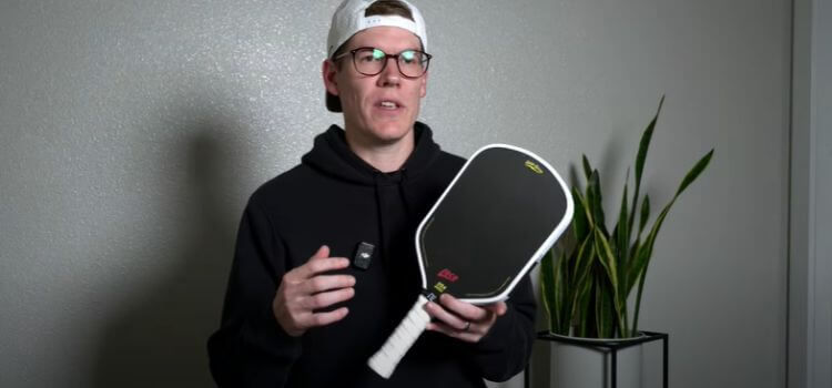 Understanding the Importance of a Pickleball Paddle