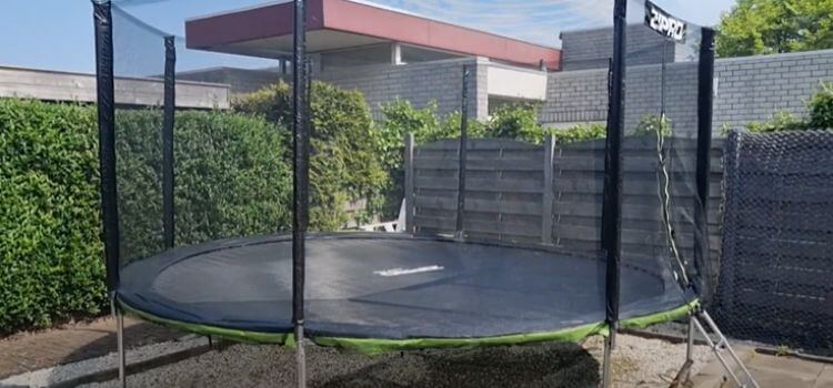 Popular 14 ft Trampoline Features